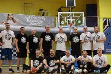 Фото Звезды южноуральского баскетбола сразились в Челябинске