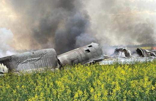 Фото Самолет ВКС России потерпел крушение в Ставропольском крае