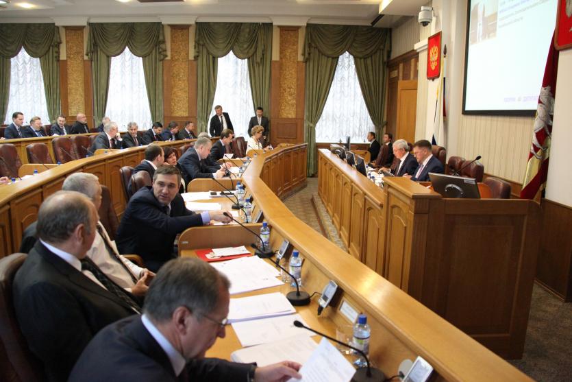 Фото Челябинские депутаты вновь отклонили предложения по возвращению прямых выборов глав, но пообещали вернуться к этому вопросу