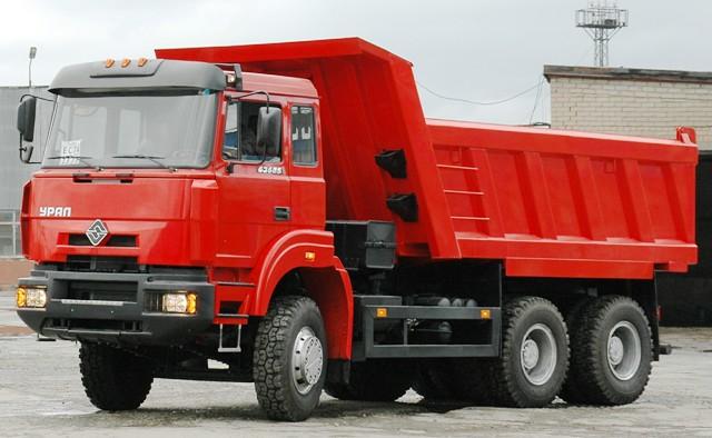 Фото «Группа ГАЗ» увеличивает производство дорожных грузовиков до 100 штук в месяц