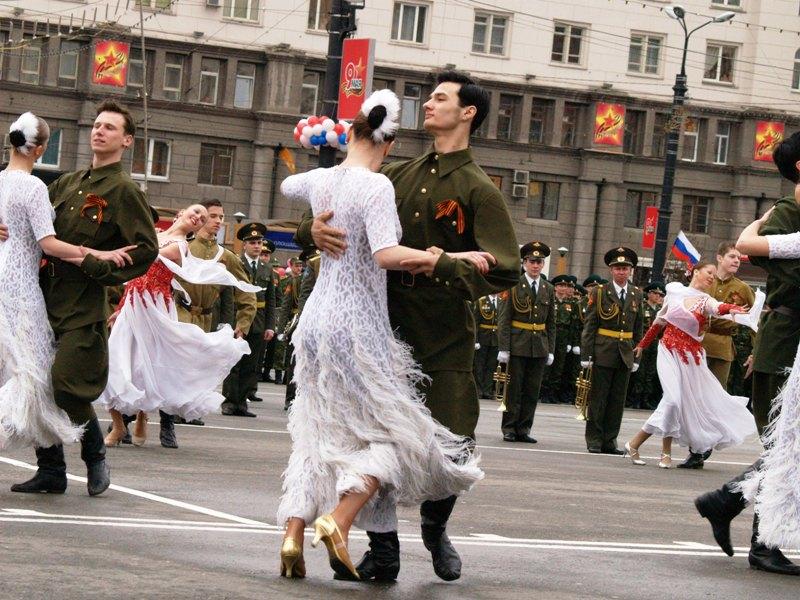 Фото Челябинск-Танкоград празднует День Победы