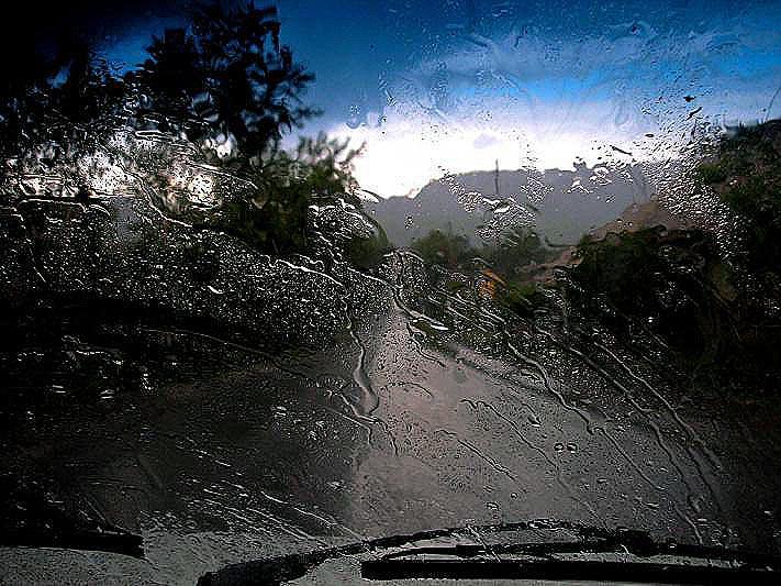 Фото Южноуральцев предупреждают об усилении ветра, заморозках и дождях