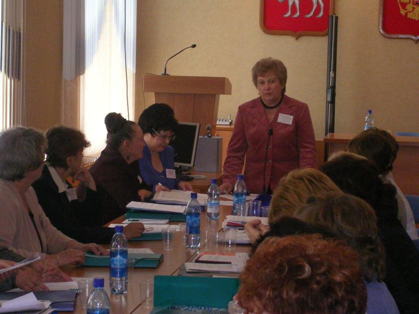 Фото Представительницы женсоветов Челябинской области обсуждают проблемы сельской семьи