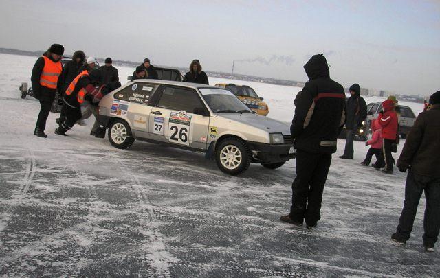 Фото В Челябинске состоялись &quot;горячие&quot; ледовые гонки
