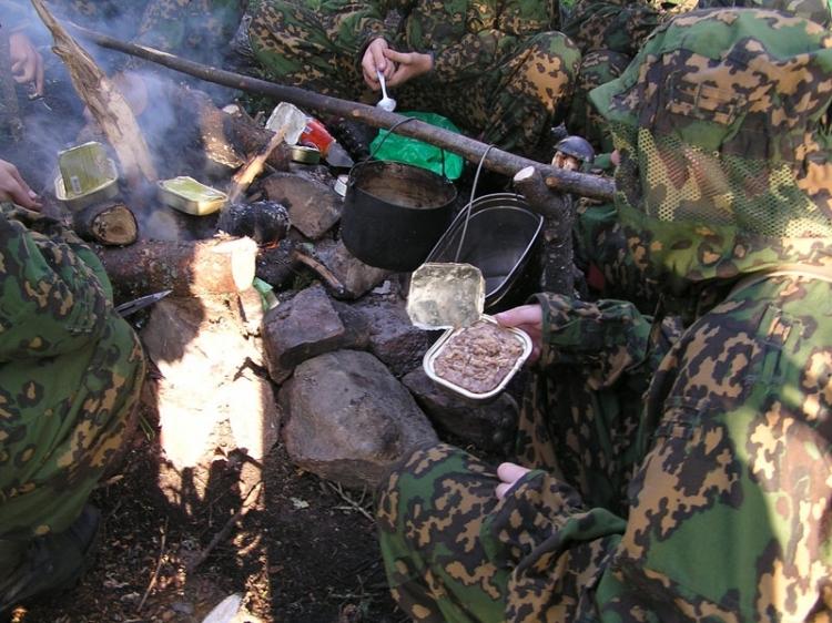 Фото Из амуниции российского солдата исчезнут кирзовые сапоги, а из рациона - кирза
