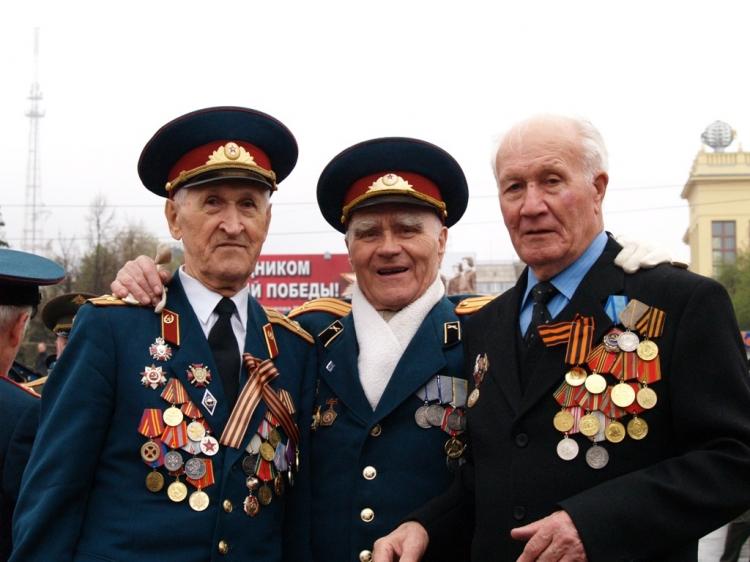 Фото Участники войны получат материальную помощь от губернатора ко Дню Победы