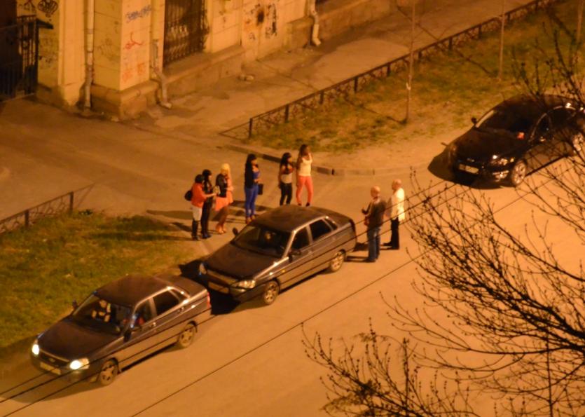 Фото В Челябинске задержали еще двух проституток