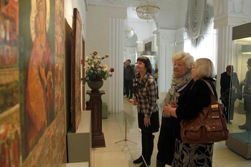 Фото В Челябинске открывается выставка уникальных икон