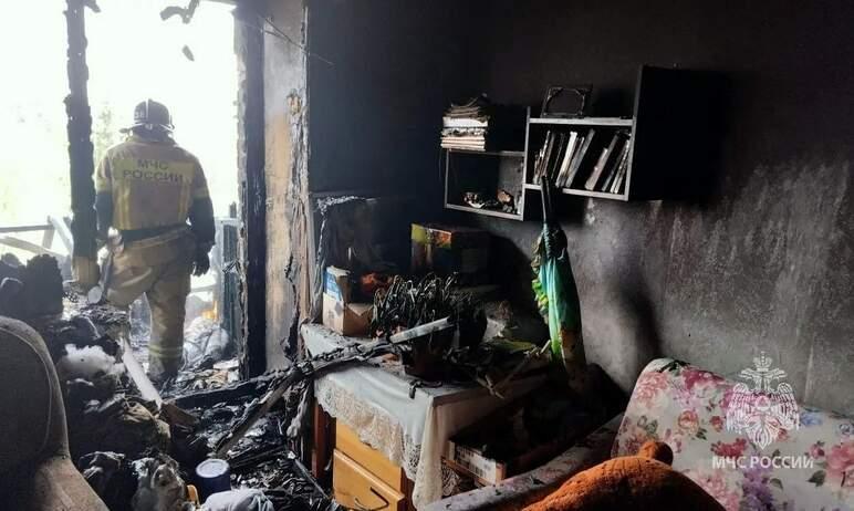 Фото В Кыштыме пожар в квартире «спровоцировали» стеклянные банки
