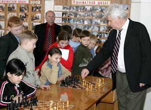 Фото Борис Спасский считает, что будущее России немыслимо без развития шахмат