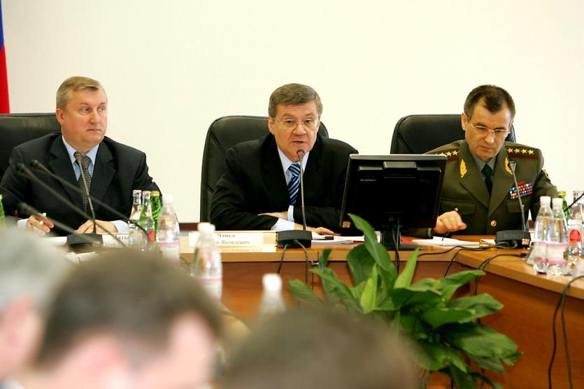 Фото Генеральный прокурор РФ встретился с руководителями правоохранительных органов УрФО