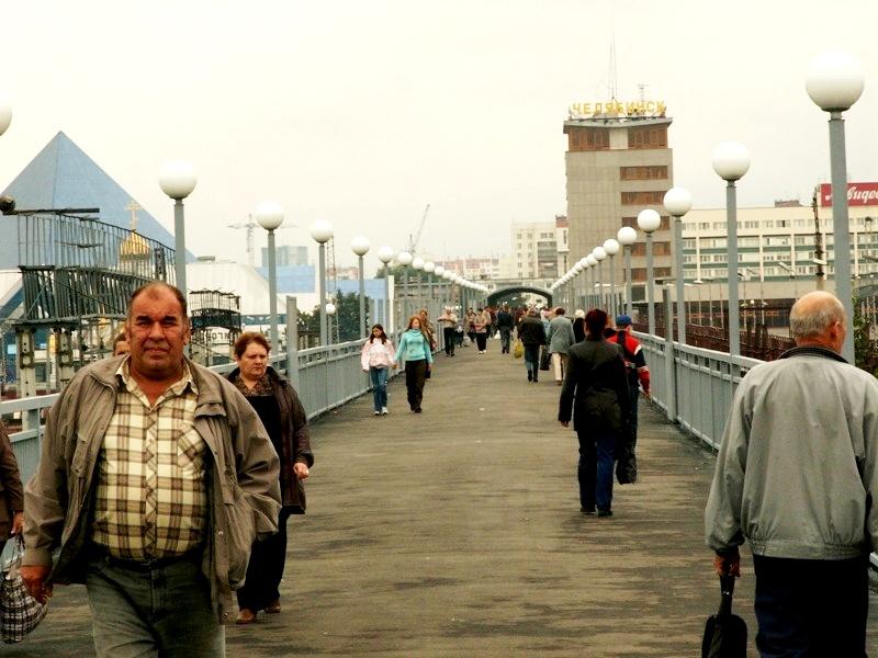 Фото На станции Челябинск открыт новый пешеходный мост