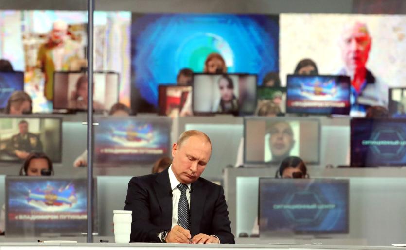 Фото Владимир Путин: Необходимо увеличить процент ранней выявляемости рака