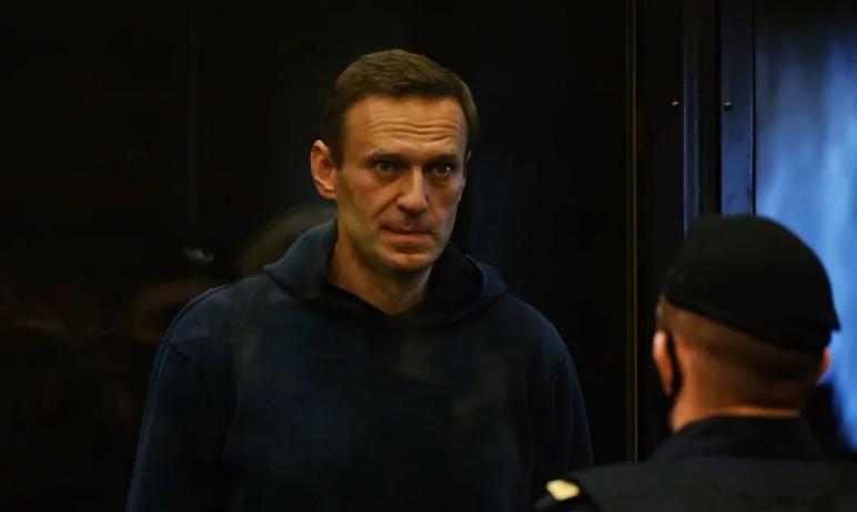 Фото Суд отправил Навального в колонию общего режима