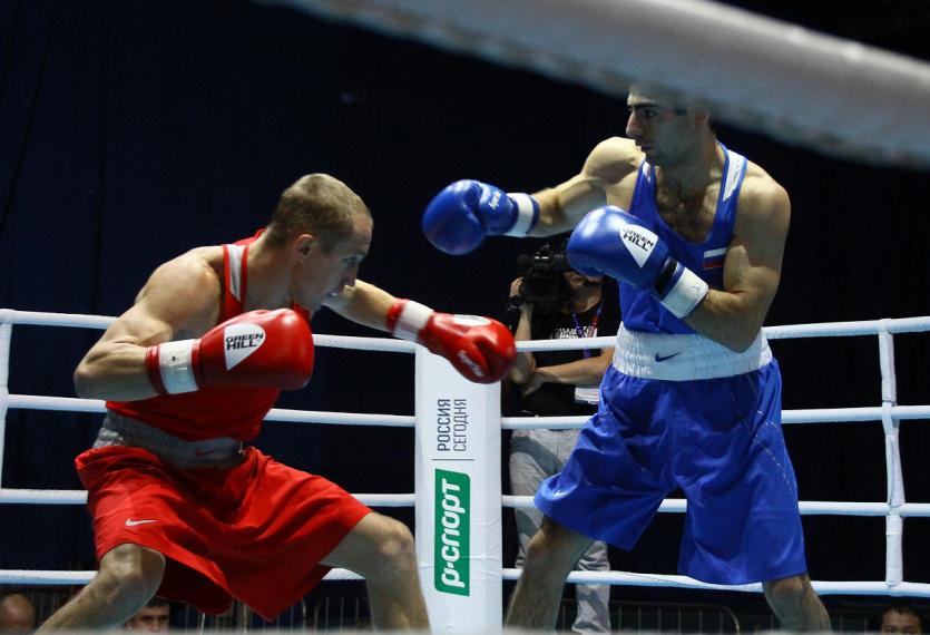 Фото Два боксера из Челябинской области вышли в полуфинал чемпионата России в Якутии