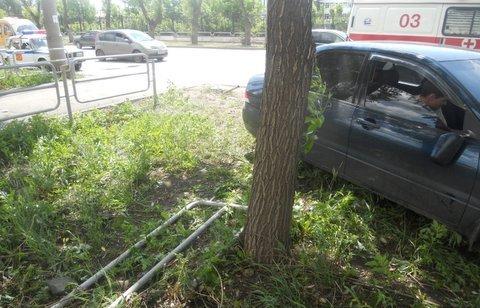 Фото В Челябинске сегодня утром водитель иномарки насмерть сбил пешехода