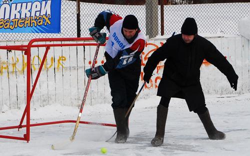 Фото В Челябинске впервые пройдет хоккей в валенках на приз ЗСО