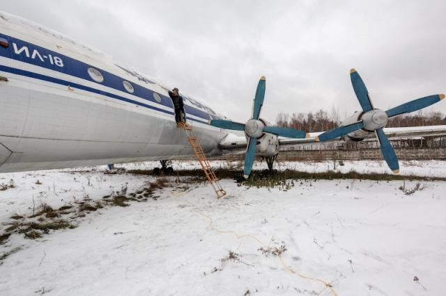 Фото На разбившемся в Якутии Ил-18 летели 19 южноуральских военнослужащих