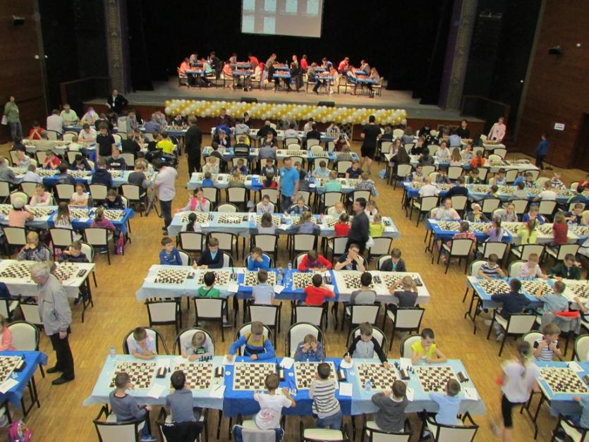 Фото В Челябинске проходит турнир юных шахматистов