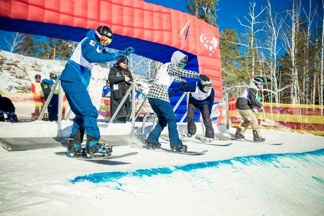 Фото На «Солнечной долине» завершается подготовка трассы для проведения этапа Кубка мира по сноуборду