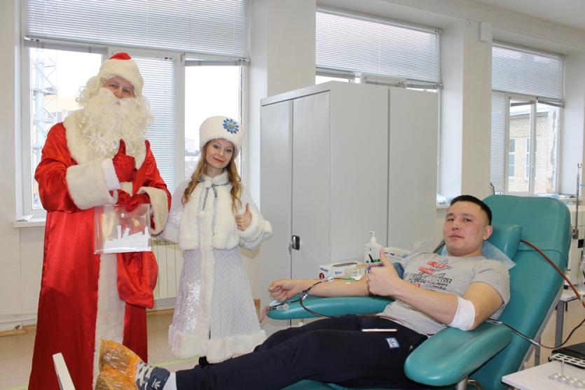 Фото Южноуральские доноры за новогодние каникулы спасли 140 пациентов