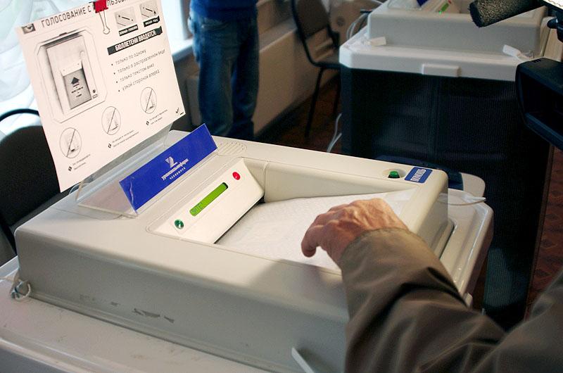 Фото Активность южноуральцев остается высокой - на 18 часов проголосовало почти 60% избирателей