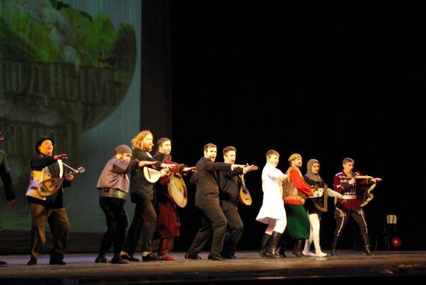 Фото В Челябинском оперном театре продолжают традиции «капустников»