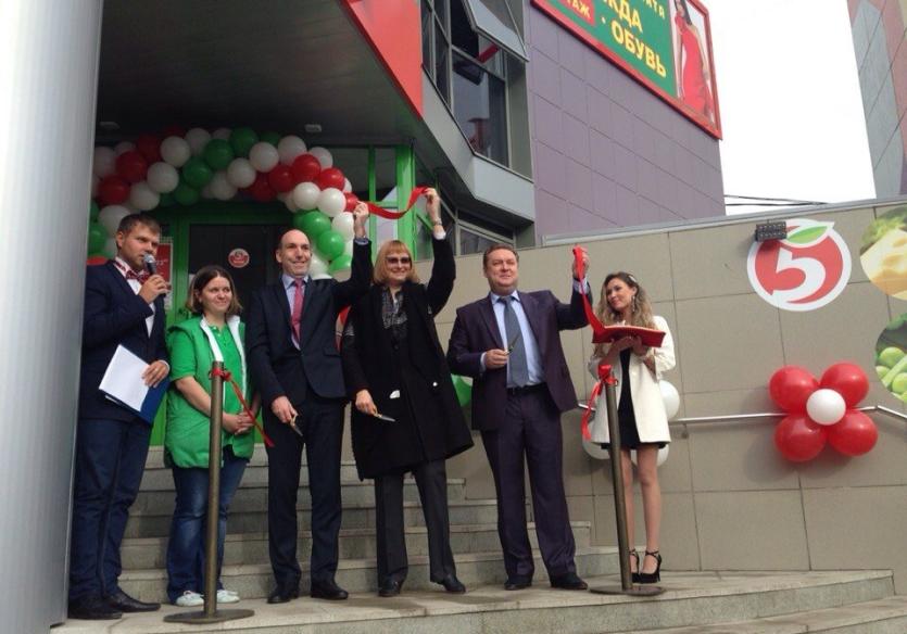 Фото X5 Retail Group заключила Соглашение с правительством Челябинской области и открыла новый магазин «Пятерочка»