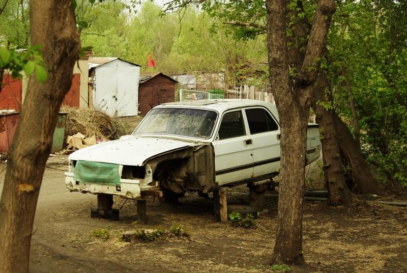Фото Давыдов поручил закупить для нужд администрации Челябинска «самые дешевые российские машины с маленькими двигателями без кожаных сидений»
