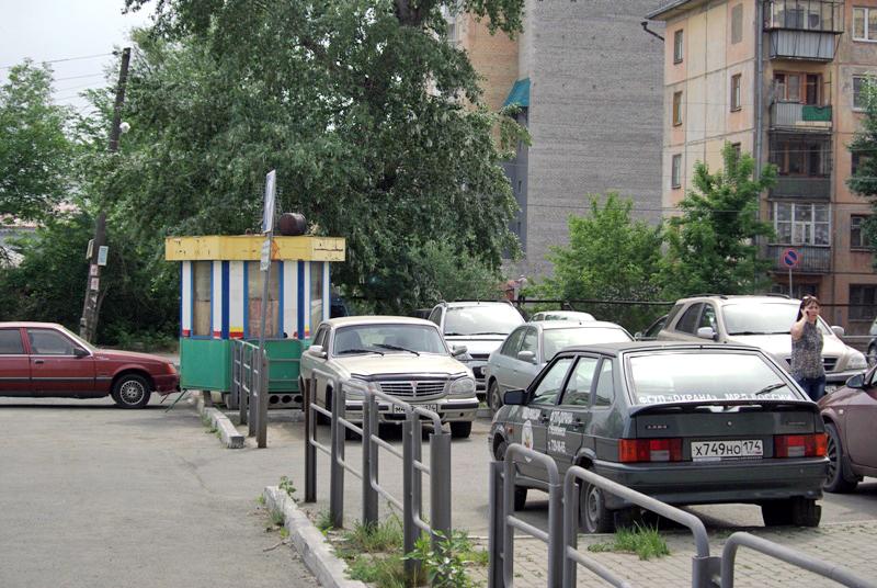 Фото Более 80 процентов челябинских держателей автостоянок обкрадывают городской бюджет