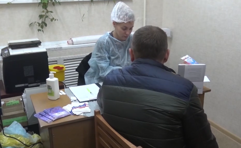Фото В Челябинске «Источник надежды» ищет ВИЧ в среде осужденных