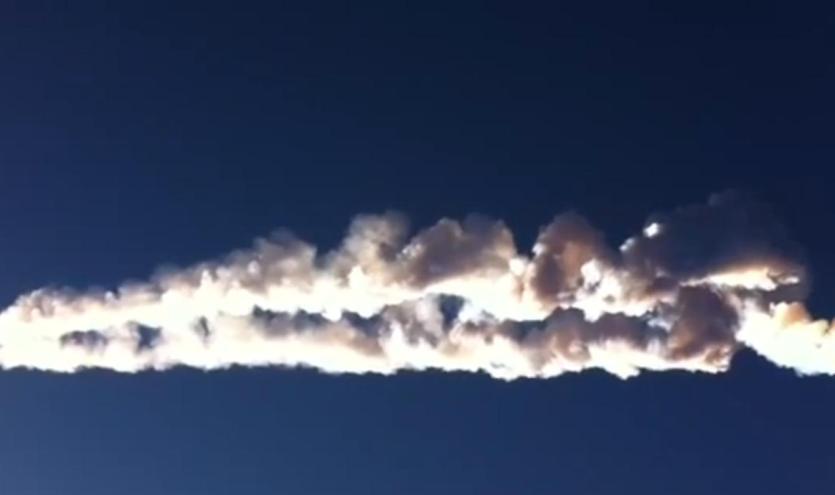 Фото Двойник челябинского метеорита взорвался над Атлантикой