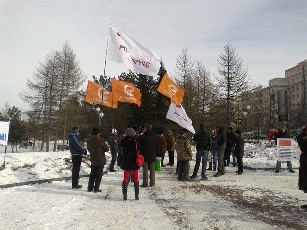 Фото Проблемы в ЖКХ вынудили челябинских активистов устроить митинг