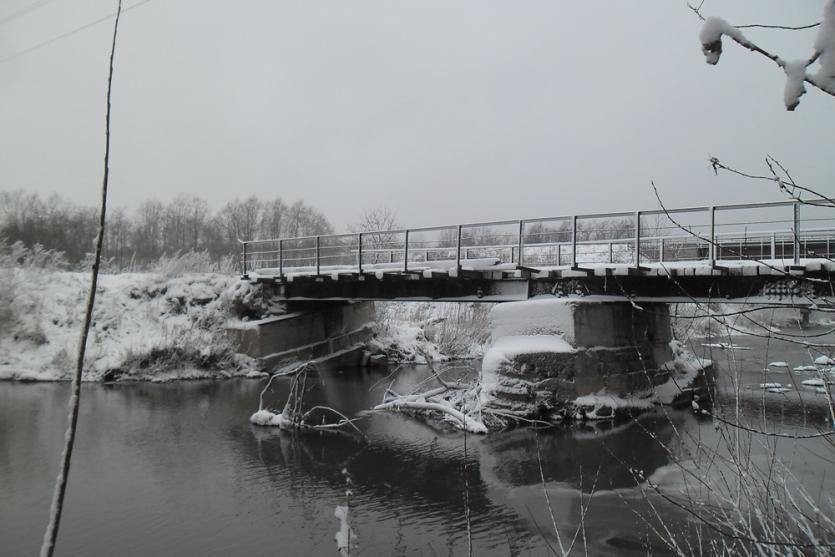 Фото В Нязепетровске ради безопасности горожан власти обязаны построить новый мост через реку – так решили прокуратура и суд