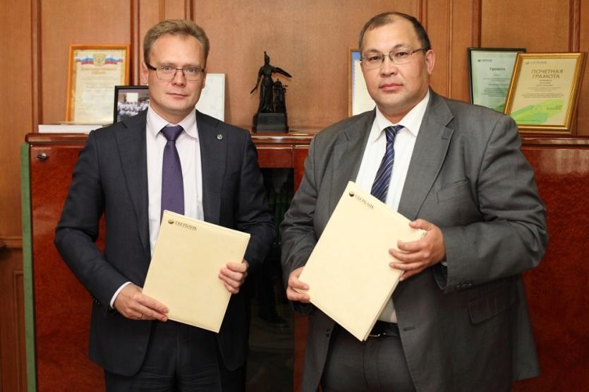 Фото Представительство Республики Башкортостан и Сбербанк в Челябинске подписали соглашение о сотрудничестве