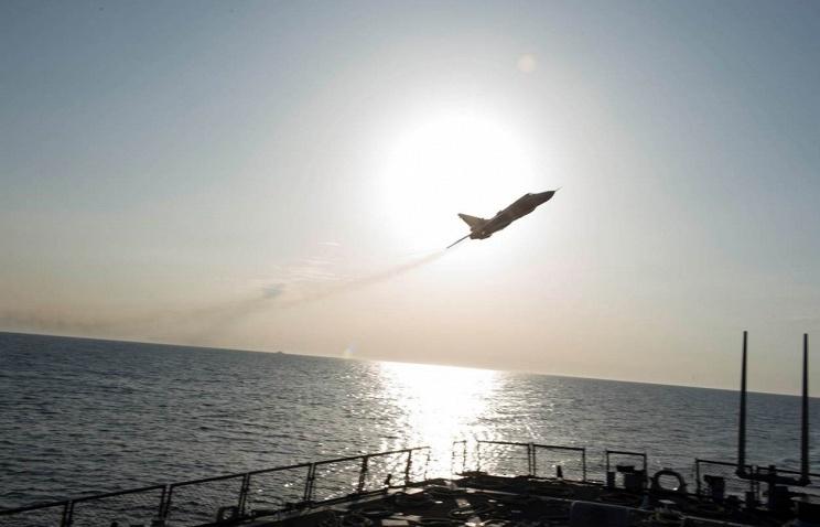 Фото Американские моряки замирают от ужаса при каждой встрече с российскими боевыми самолетами