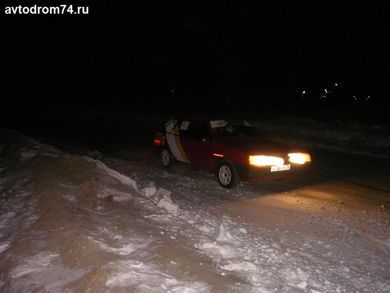 Фото Автоспортсмены Челябинска отметили Новый год кольцевыми гонками. А 7 января состоится чемпионат «Snow Race-2006»