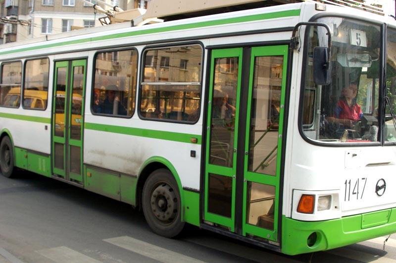 Фото В Челябинске два автобуса изменят направление движения
