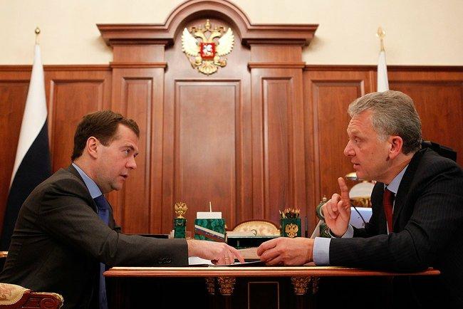 Фото Дмитрий Медведев обсудил с Виктором Христенко перспективы фармацевтической промышленности