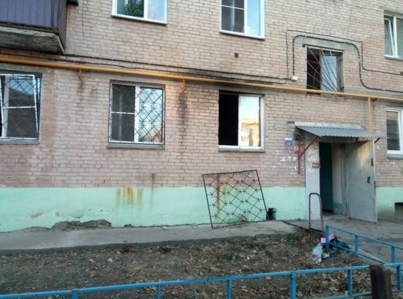 Фото Из-за решеток на окнах в Новосинеглазово едва не погибли в огне женщина и ребенок