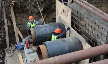 Фото На 3-го Интернационала в Челябинске заменят почти полкилометра старого водопровода