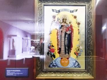 Фото Духовный путь длиною в триста лет: в челябинском музее открылась выставка «Святые лики»