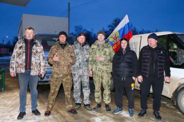 Фото Волонтеры Еткульского района помогают землякам, находящимся в зоне СВО 
