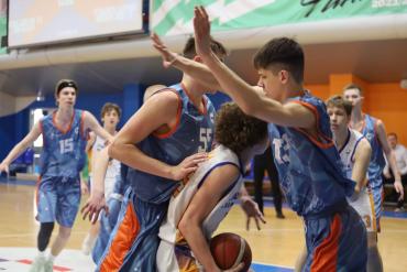 Фото «Баскетбол – это жизнь»: молодежь Южного Урала покоряет высоты баскетбола