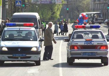 Фото В Челябинске «семерка» сбила двух пешеходов