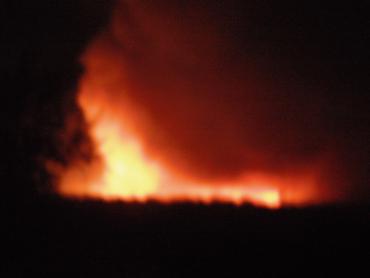 Фото В Челябинске опять завоняло: ночью горела свалка