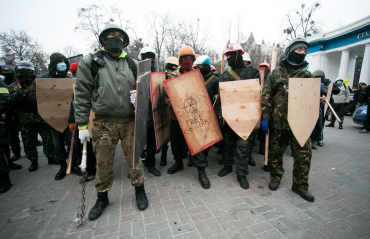 Фото Министр МВД Украины заявил о готовности бороться с бандитами из «Правого сектора» и «Батькивщины», не приведет ли это к новому майдану?