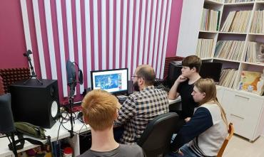 Фото Челябинская библиотека приглашает подростков бесплатно освоить профессию звукорежиссера