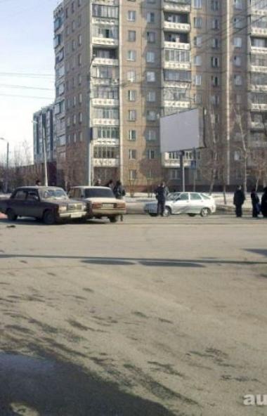 В Челябинске на перекрестке улиц Котина и Горького, а также на перекрестке улиц Артиллерийской и 