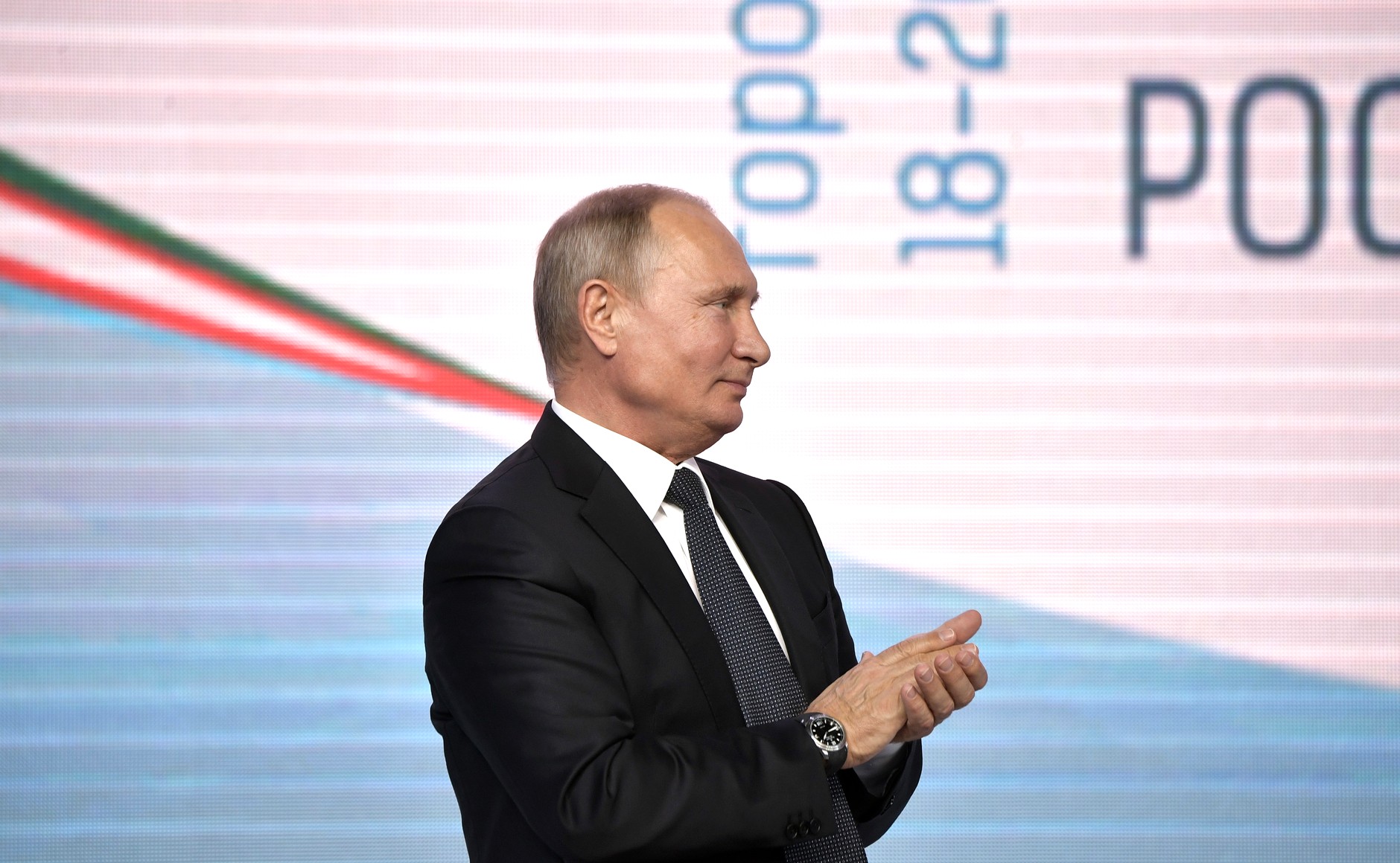 Президент России Владимир Путин отметил успехи Челябинской области в вопросах экономического сотр
